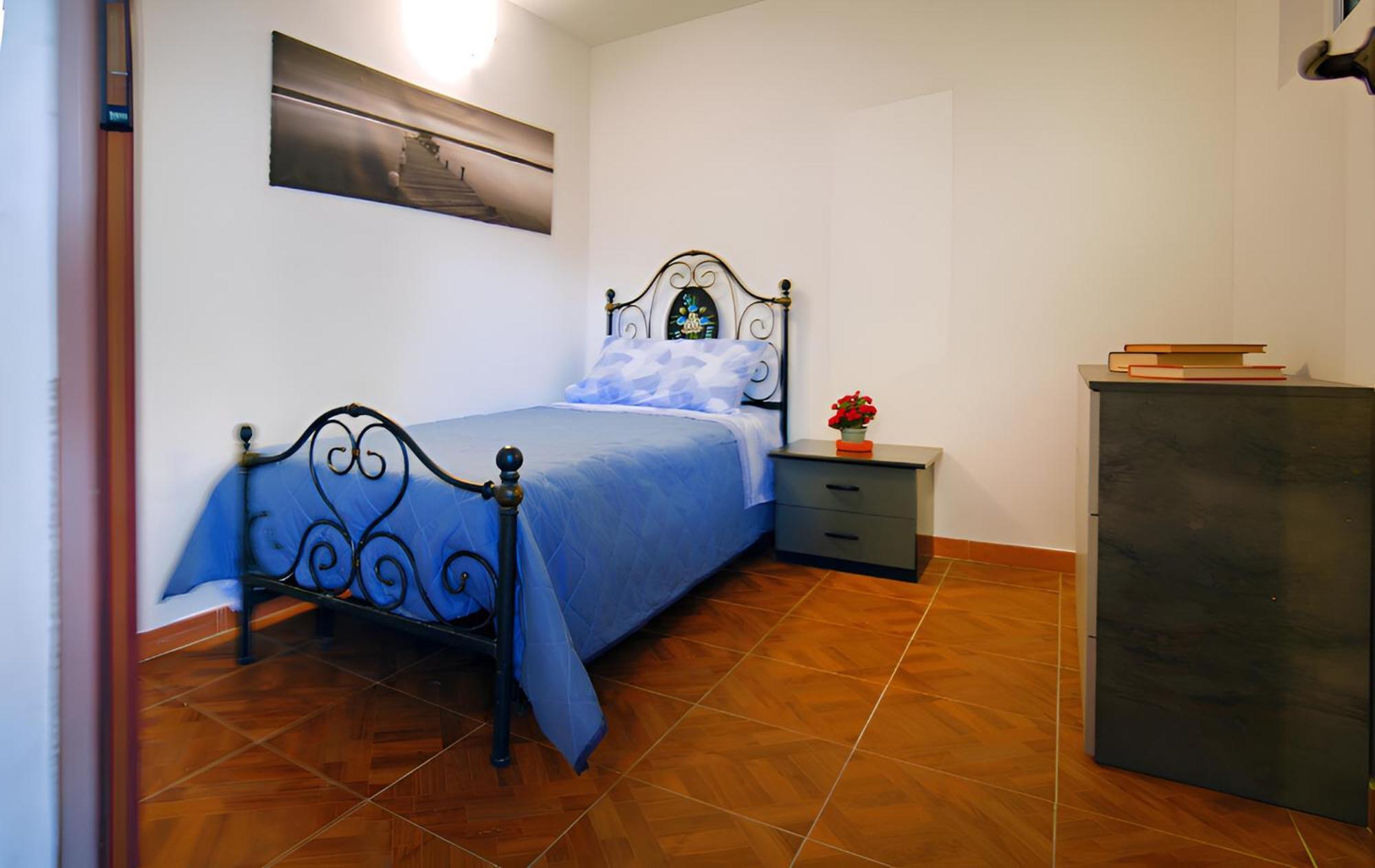 Sea Breeze Villa - Sole Apartment Барі Екстер'єр фото