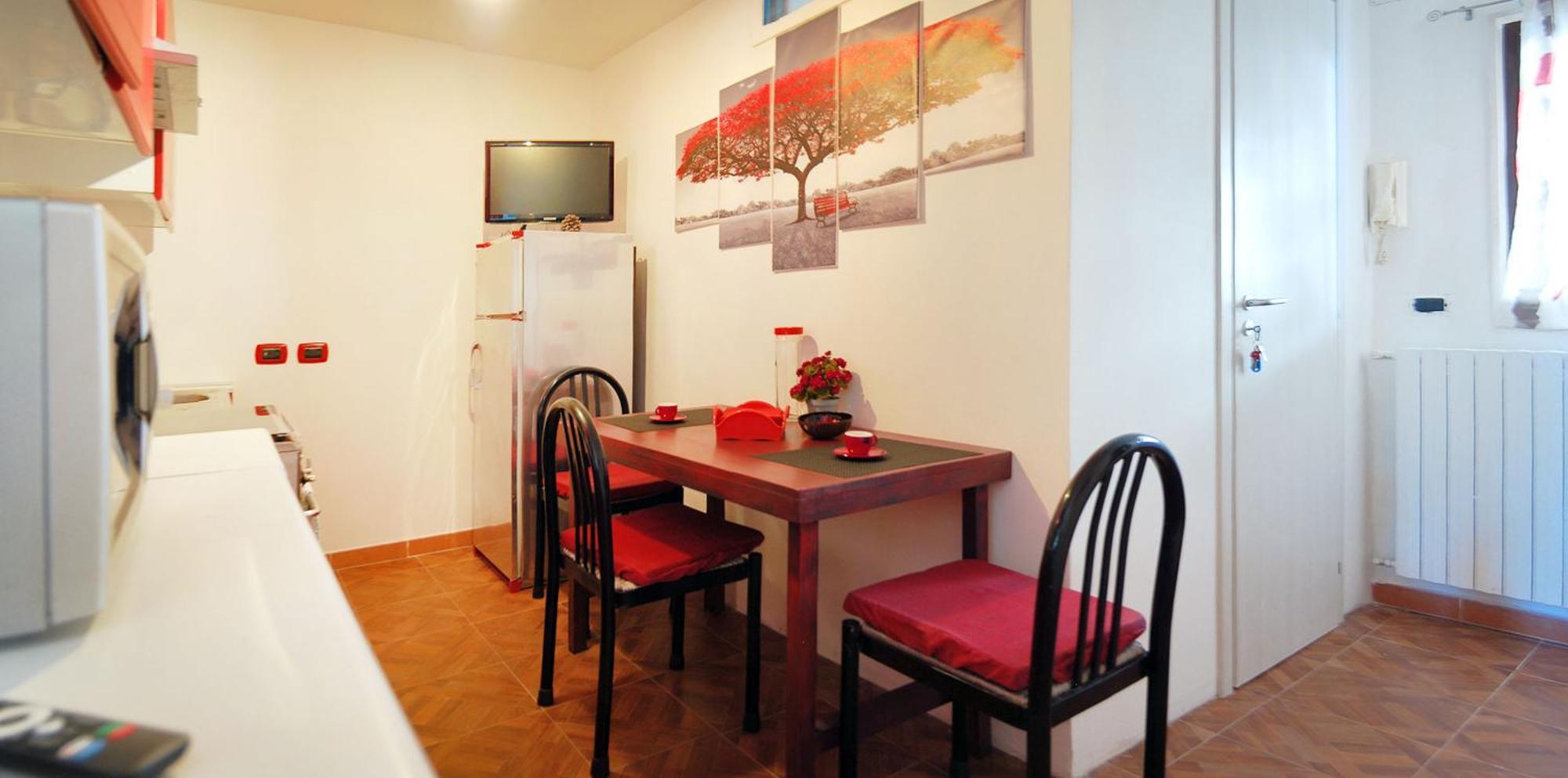 Sea Breeze Villa - Sole Apartment Барі Екстер'єр фото